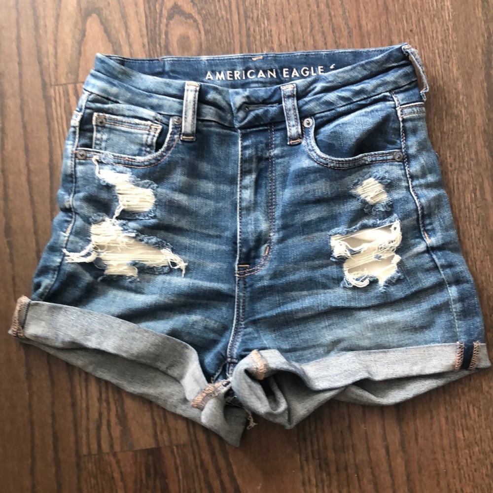 American eagle ripped shorts